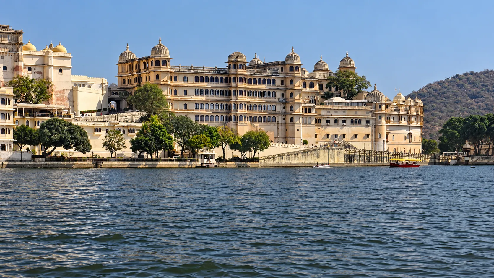 City Palace overlooking Lake Pichola with the Aravalli Hills in the background